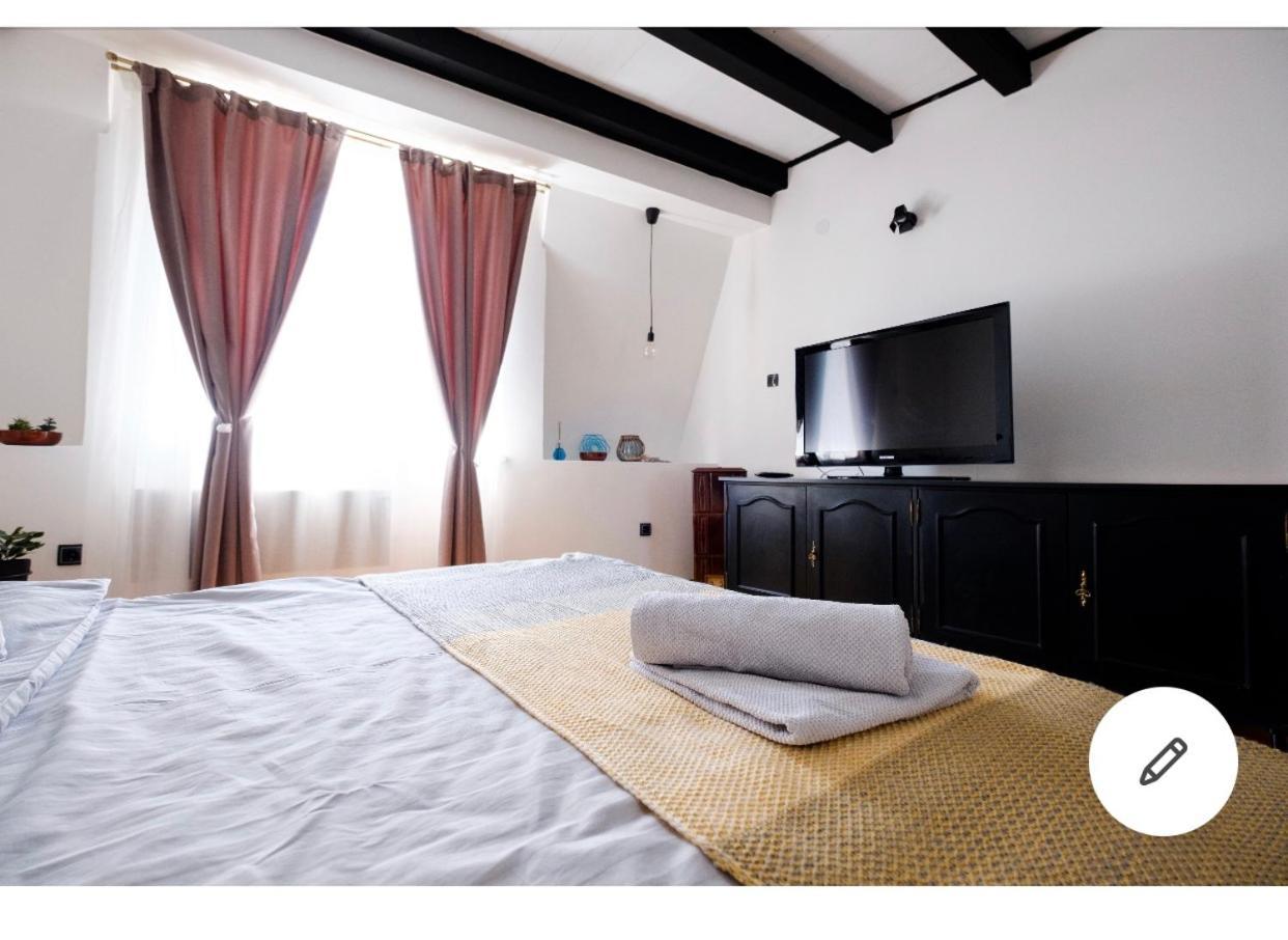 Svetogorska Tri Apartman Belgrád Kültér fotó